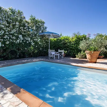 La Polla With Swimming Pool Lucca